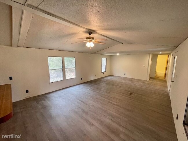 Building Photo - 2 br, 2 bath Mobile Home - 2119 An County ...