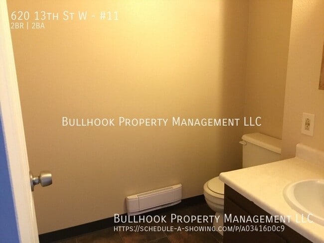 Building Photo - 620 13th St W