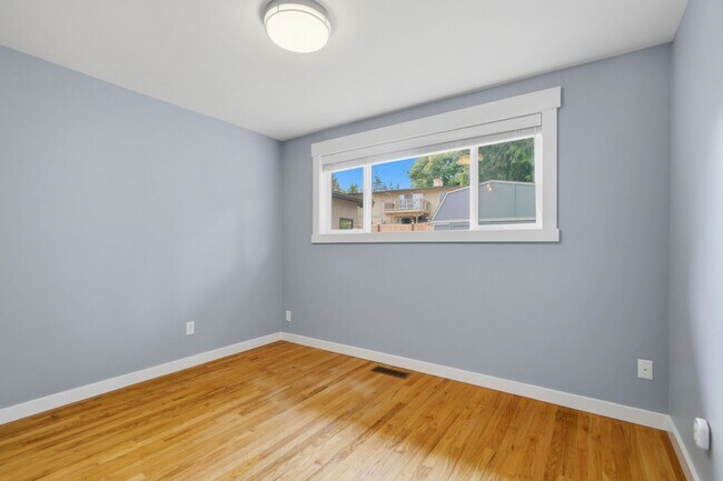 Foto del edificio - 16015 SE 9th St