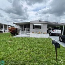 Building Photo - 2356 SW 84th Ave