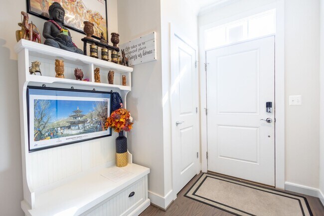Foto del edificio - Amazing 4 BR/3.5 BA Townhome in Germantown!