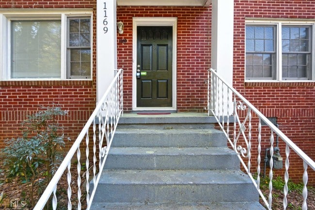 Building Photo - 1169 Eastridge Rd SW