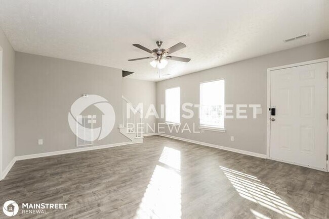 Foto del edificio - 801 CLOUDDALE CT, SMYRNA, TN 37167