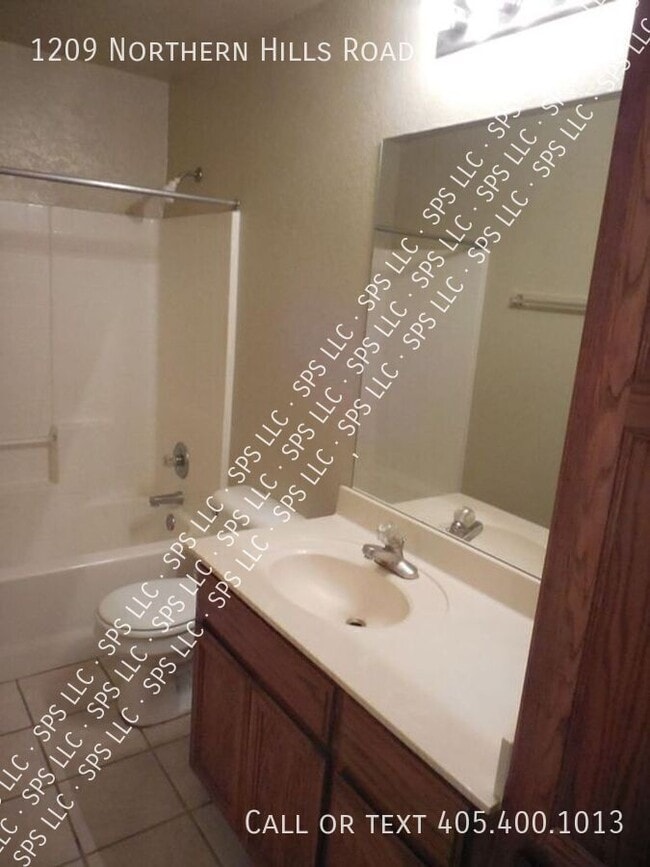 Photo - 1209 Northern Hills Rd House