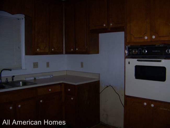 Foto del edificio - 5471 Cedar Creek Rd
