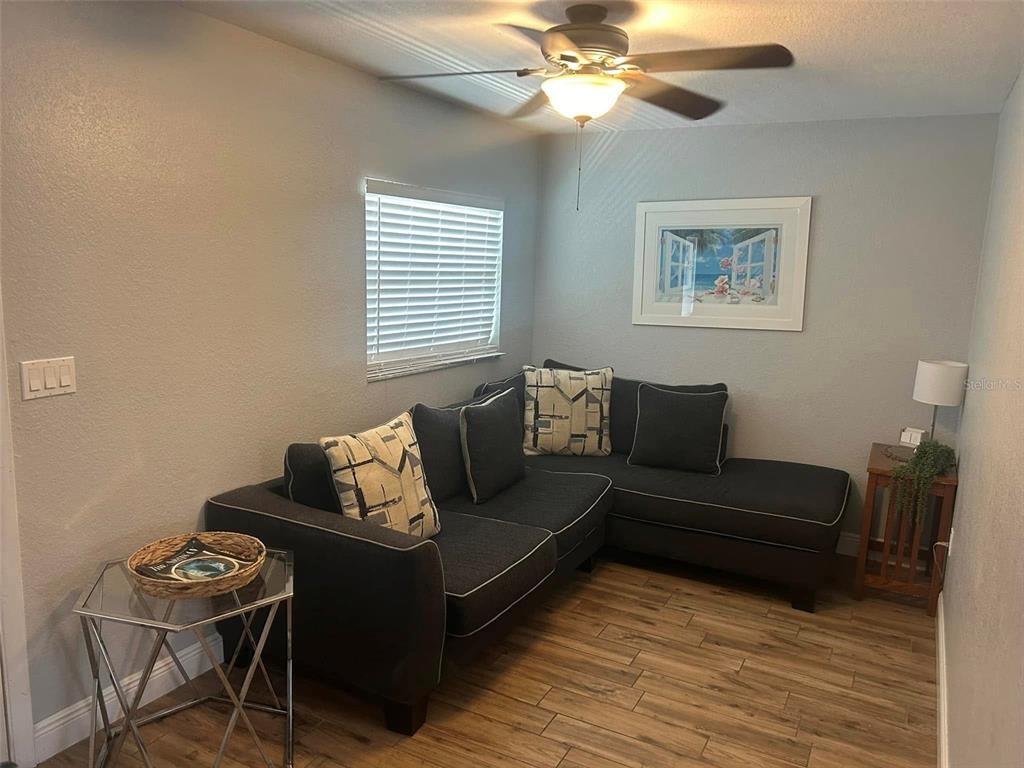 Foto principal - 2807 41st Ave N