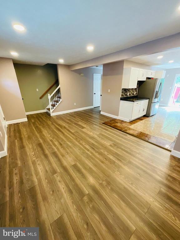 Building Photo - 404 Potomac Hills Dr