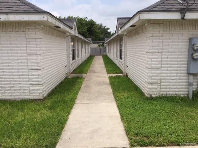 Building Photo - 18 Cervantes Ave