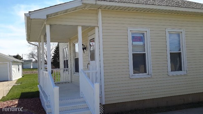 Building Photo - 1 br, 1 bath House - 1759 Oakwood Ave.
