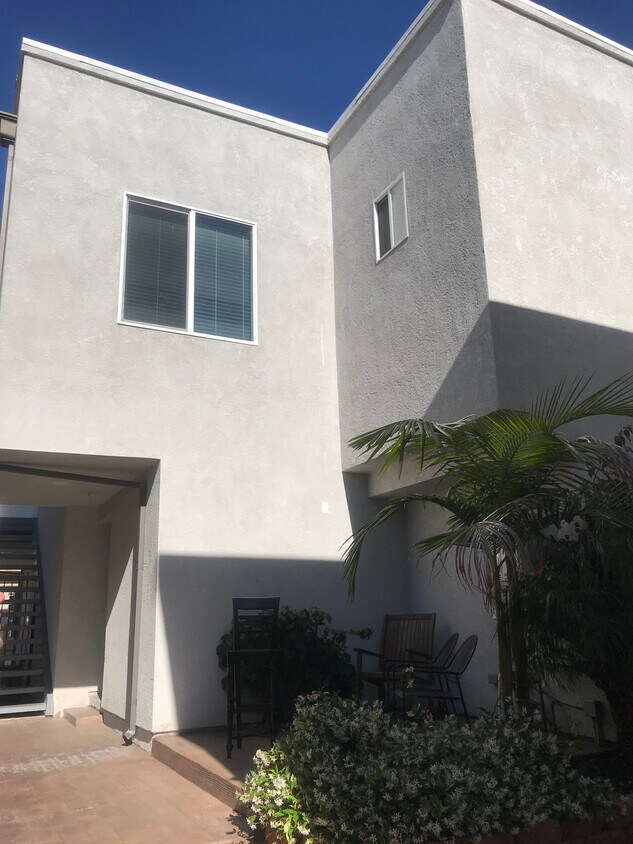 Foto principal - 4055 Brant St