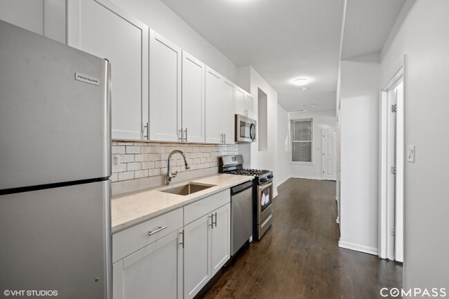 Foto del edificio - 2622 W Division St