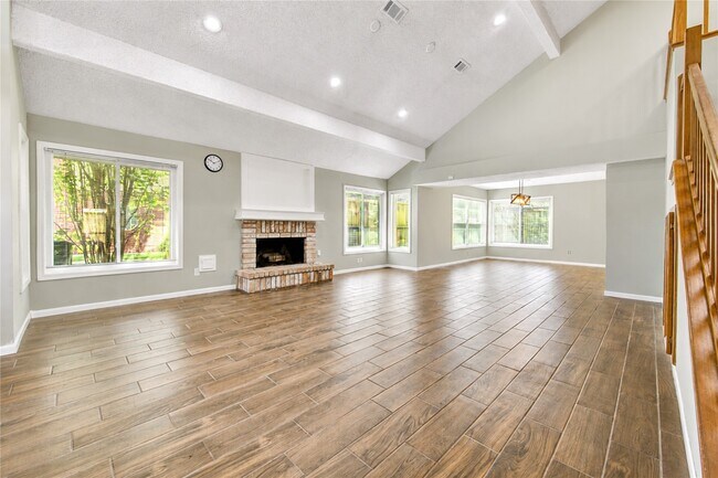 Foto del edificio - 13103 Wickersham Ln