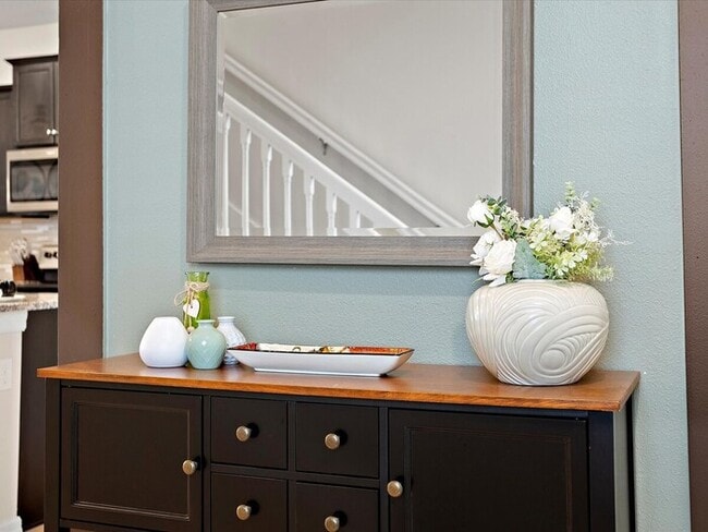 Building Photo - 3835LA  Brand New 7BR in Windsor Island