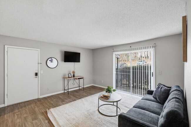 Building Photo - 1302 Stone Mill Cove
