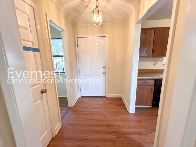 Foto del edificio - 1174 Ridgecrest Ln SE