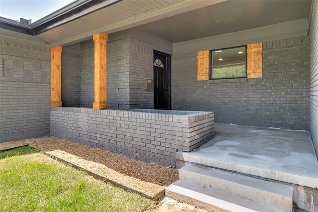 Building Photo - 1010 N Grant Dr