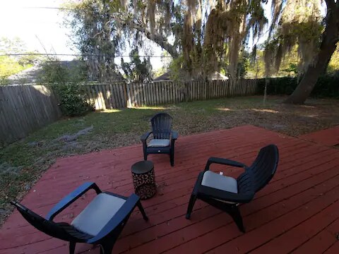 Building Photo - 140 Penn Station