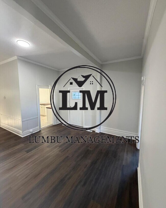 Foto del edificio - 414 E Morehead St