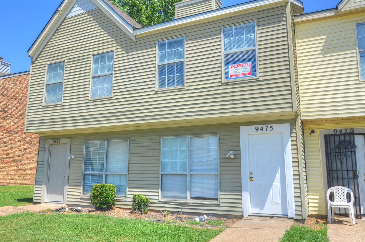 Foto principal - 9475 Olde Village Ct