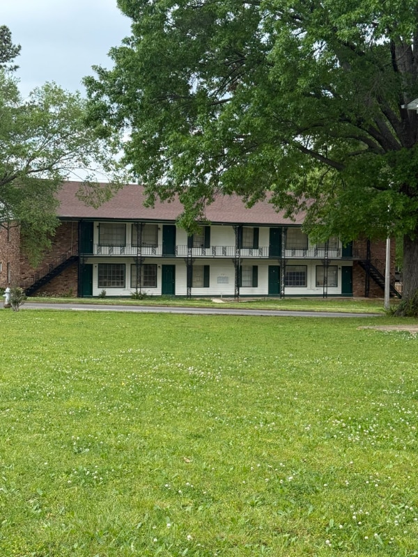 Building Photo - 3720 Outland Rd