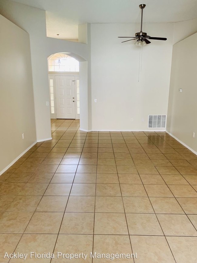 Building Photo - 3 br, 2 bath House - 1671 Islebrook Drive