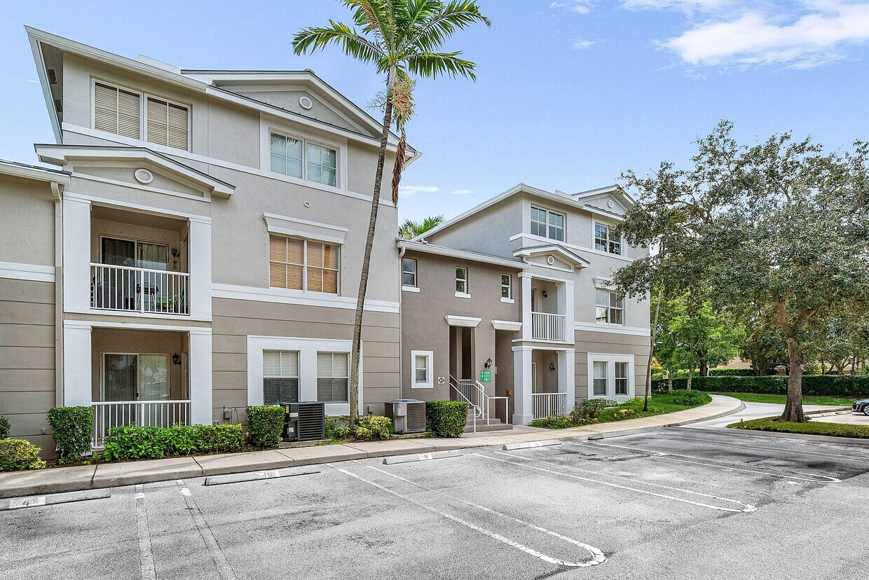 Foto principal - 1008 Shoma Dr