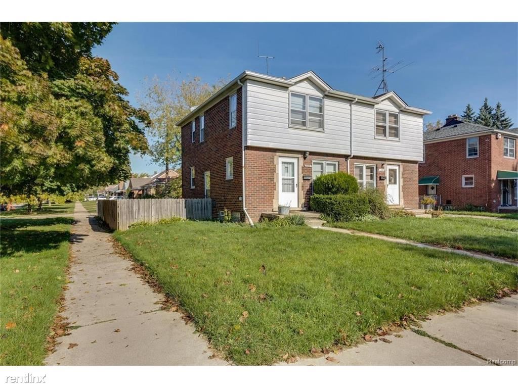 Building Photo - 2 br, 1 bath Duplex - 11350 Greiner St