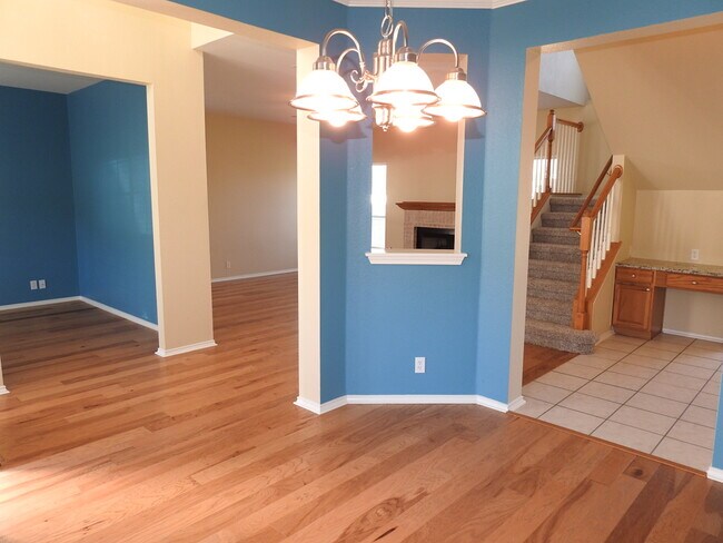Building Photo - 2104 Bent Tree Ct