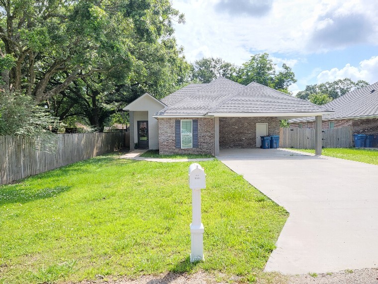 102 Lyons St, Lafayette, LA 70506 - House Rental in Lafayette, LA ...