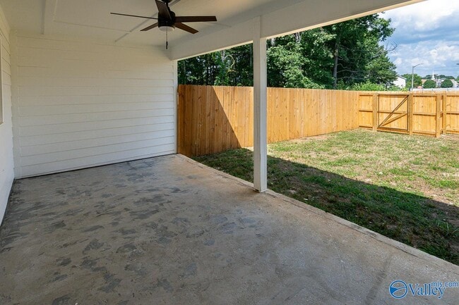 Building Photo - 2168 Westbury Ct SW