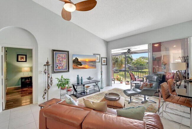 Foto del edificio - 9761 Nickels Blvd