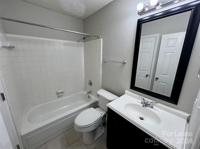 Building Photo - 7920 Charter Oak Ln