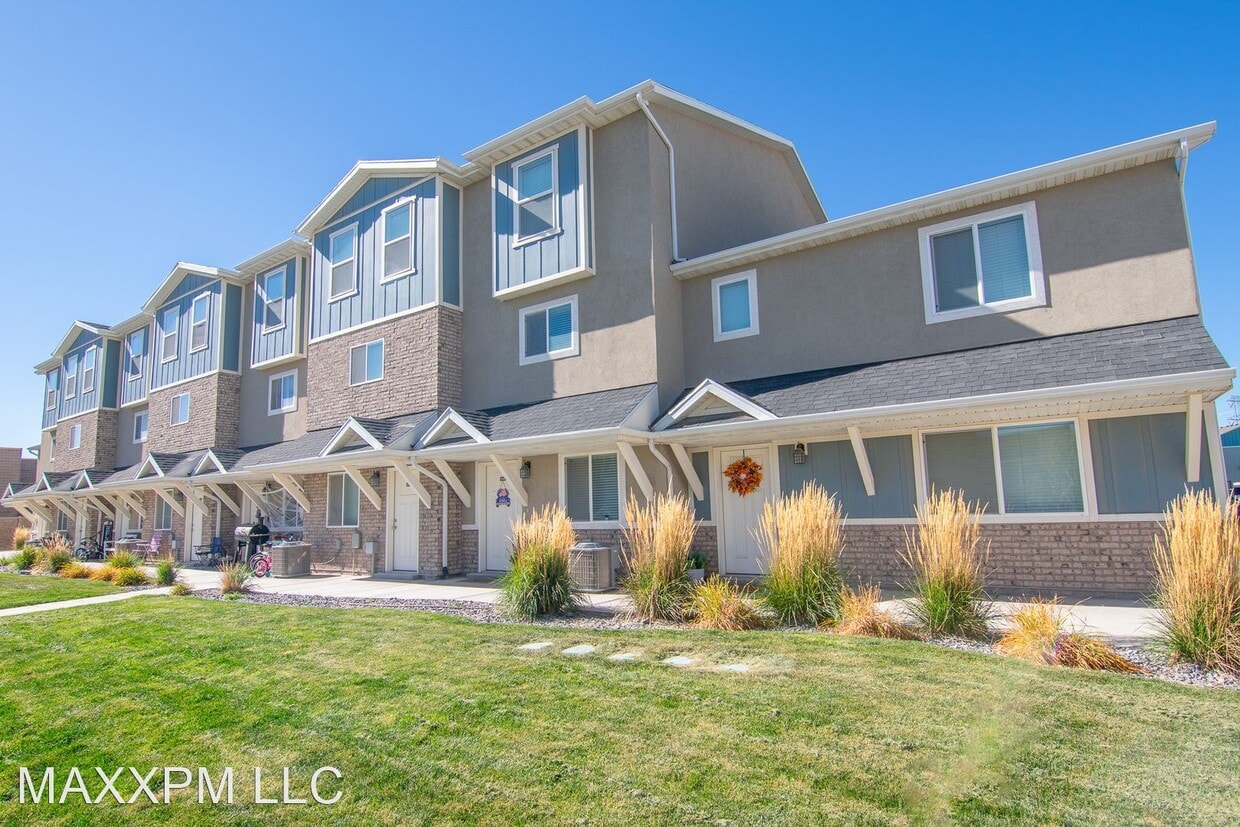 Foto principal - 3 br, 2.5 bath House - 8208 N Boulder Ln, ...