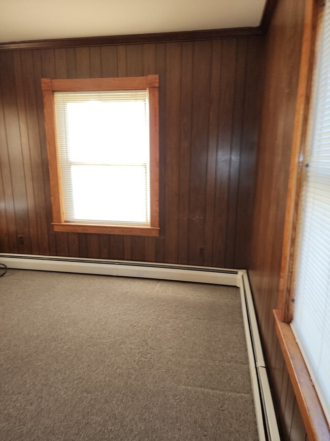Living room - 50 Sawyer St