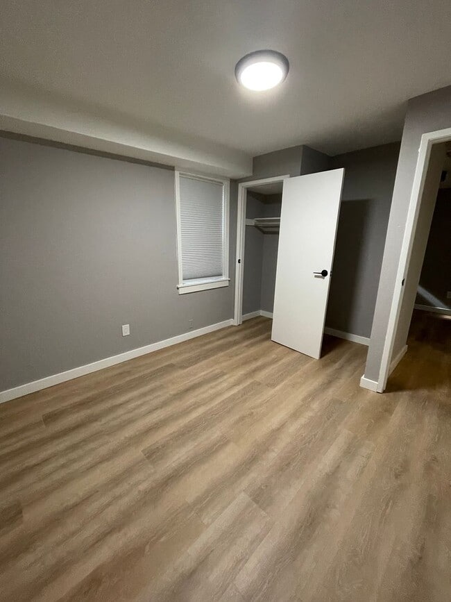 Foto del edificio - 1519 Campbell St