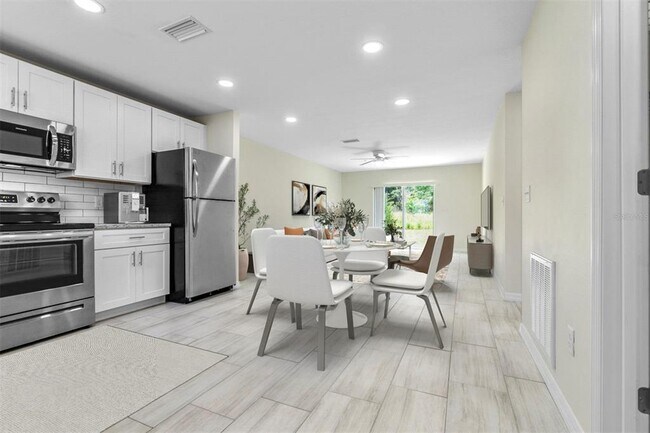 Foto del edificio - 7131 Midway Terrace