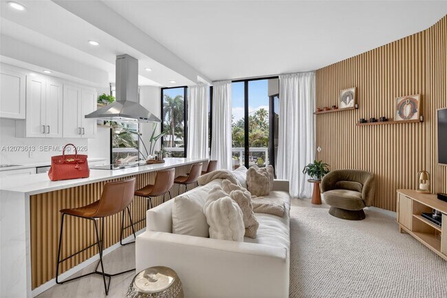Foto del edificio - 20185 E Country Club Dr