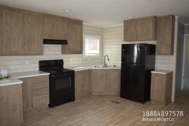 Foto del edificio - 239 Old Tavern Ln