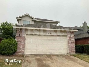 Building Photo - 1150 Lombard Ln