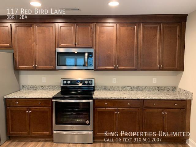 Photo - 117 Red Bird Ln House