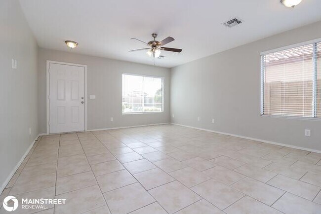 Foto del edificio - 8214 W PAPAGO ST, PHOENIX, AZ 85043