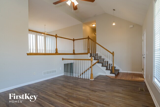 Building Photo - 9104 N Camden Ave