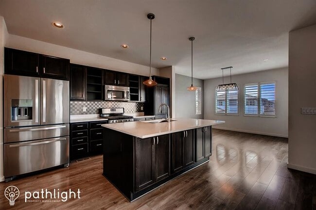 Building Photo - 10878 Touchstone Loop