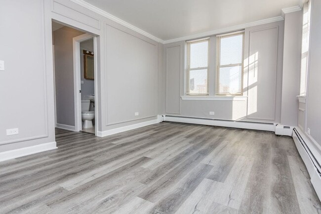 Foto del edificio - 7147 S Jeffery Blvd