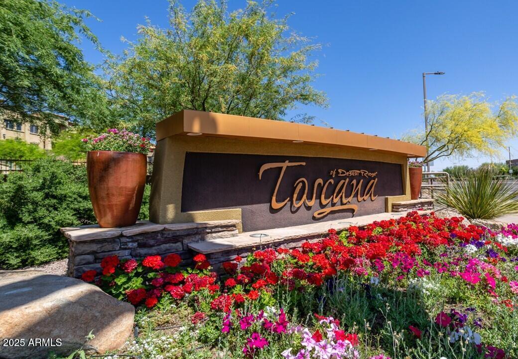 Foto principal - 5450 E Deer Valley Dr