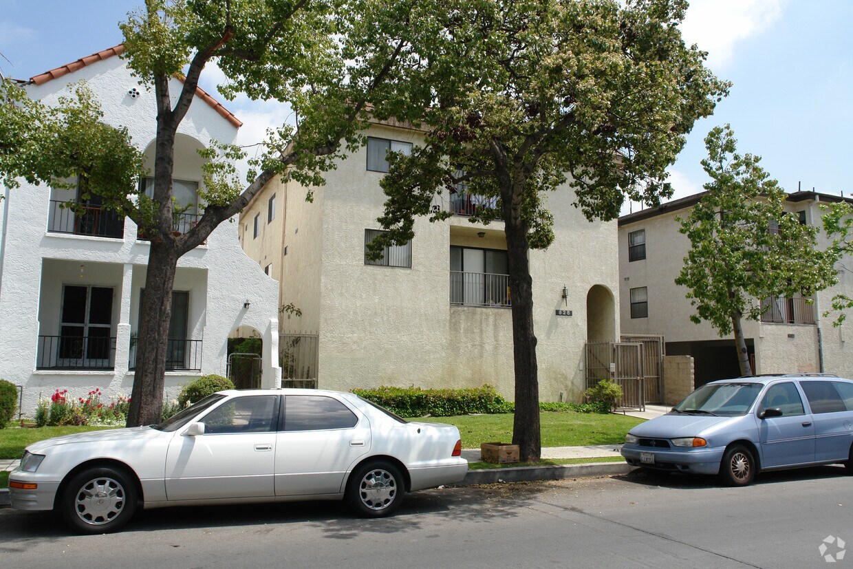 Foto del edificio - 828 S Maryland Ave