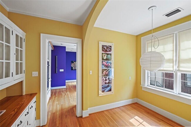 Foto del edificio - 60 26th St NW