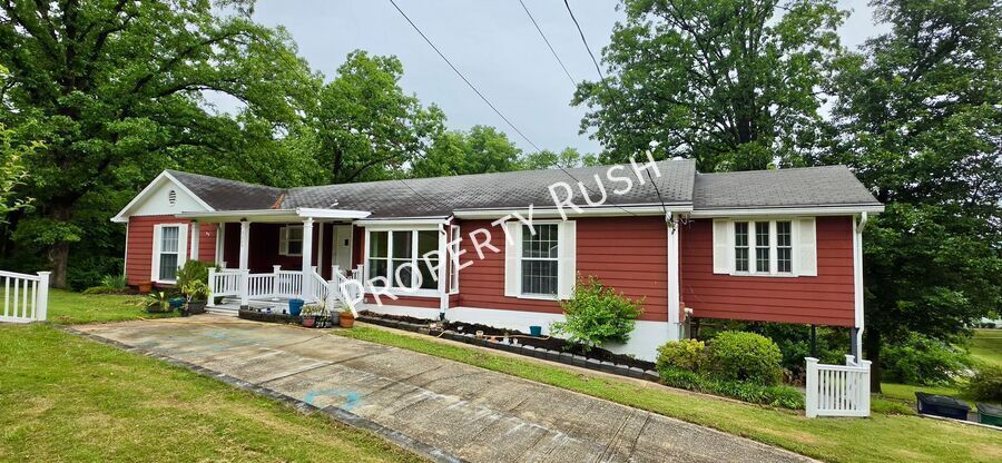 Photo - 3229 Westonia Dr.-