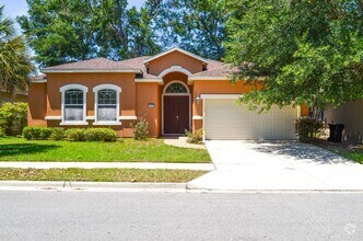 Building Photo - 8960 SW 76th Ave