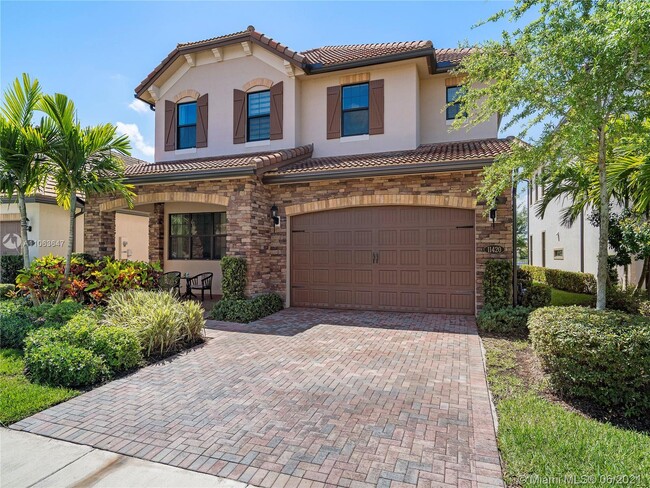 Building Photo - 11420 Watercrest Cir E